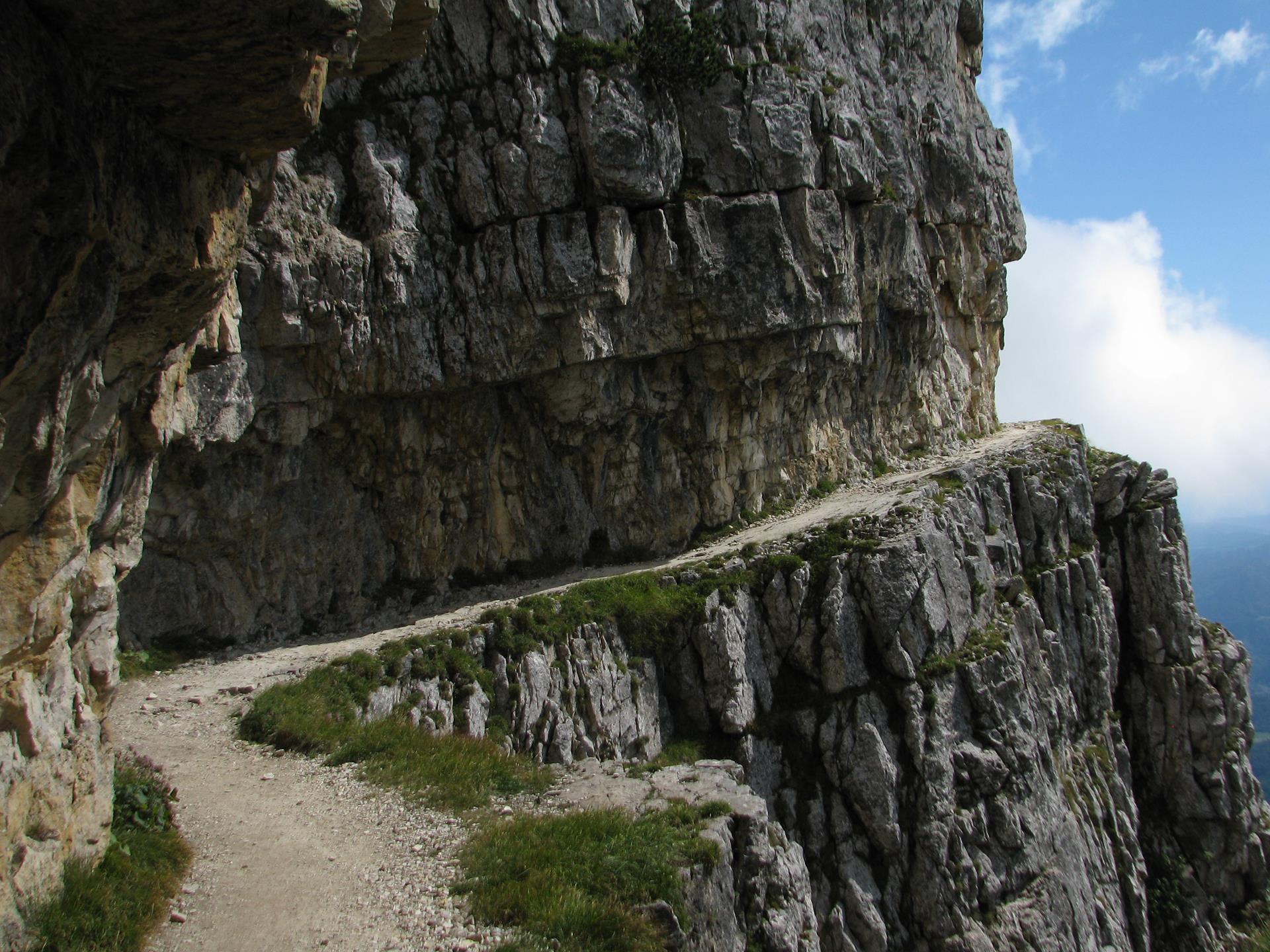 Strada delle 52 Gallerie